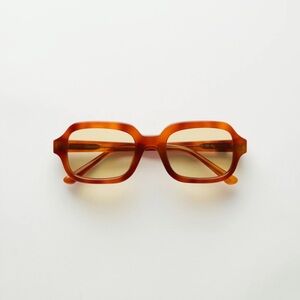 Lexxola Jordy Sunglasses Tort/Yellow